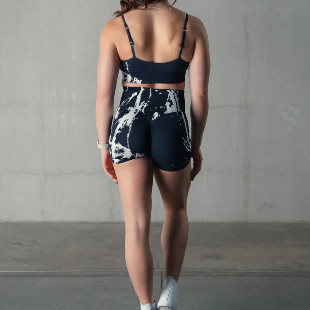 Kill Crew Black/White Splatter Paint Work-Out Set - Picture 4 of 5